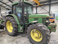 Tractor / Trekker John Deere 6400
