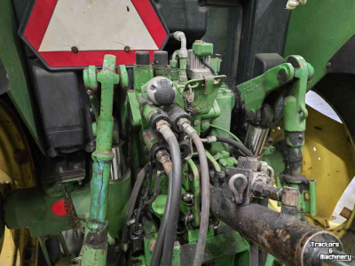 Tractor / Trekker John Deere 6400