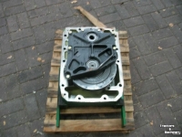 Gebruikte onderdelen van tractoren John Deere aftakas unit compleet
