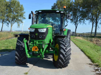 Tractor / Trekker John Deere 6125R