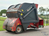 Voermengwagen Vertikaal Trioliet TRIOMIX