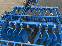 Schijveneg Lemken Rubin 10/300 met FRW540