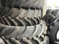 Wielen, Banden, Velgen & Afstandsringen Vredestein Set 710/75R38 en 600/70R28