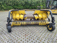Maisbek New Holland 340W graspickup