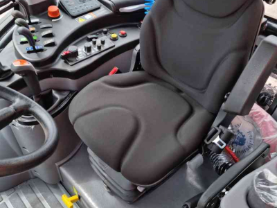 Tractor / Trekker  Armatrac 954 CRD4 series