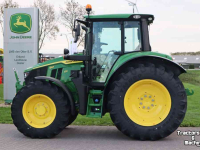 Tractor / Trekker John Deere 6M125