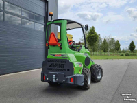 Shovel / Wiellader / Kniklader Avant 645i Rental mini-shovel