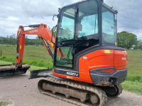 Mini-graver / Mini-graafmachine Kubota Kx027-4