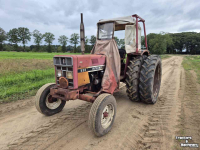 Compact tractor International 533