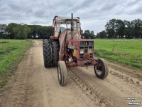 Compact tractor International 533
