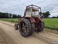 Compact tractor International 533