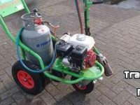 Tractor / Trekker White 2-135