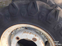 Wielen, Banden, Velgen & Afstandsringen Pirelli 13.6-R24 en 14.9/R38