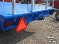 Vierwielige wagen / Landbouwwagen AGM Balenwagen