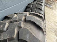 Wielen, Banden, Velgen & Afstandsringen Alliance 365/70R18