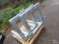 Overige grondbewerkingsmachines en toebehoren  Palletdrager  1000 kg