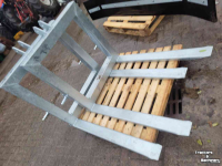 Overige grondbewerkingsmachines en toebehoren  Palletdrager  1000 kg