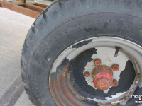 Vierwielige wagen / Landbouwwagen  landbouwwagen Balenwagen aanhangwagen aanhanger 4-wielige wagen kar balenkar