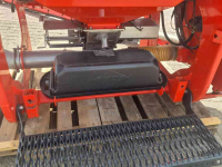 Fronttank zaaimachine Kuhn TF 1500 Quantron