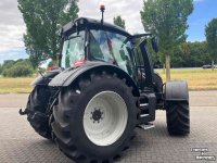 Tractor / Trekker Valtra N155A