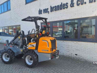 Shovel / Wiellader / Kniklader Giant G2300HD