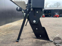 Woeler / Diepwoeler / Voorzetwoeler  Agroland TPC 300 diepwoeler met hef