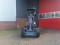 Shovel / Wiellader / Kniklader Giant D332ST