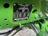 Tractor / Trekker John Deere 6M 185 Tractor