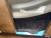 Wielen, Banden, Velgen & Afstandsringen BKT 200/70R16