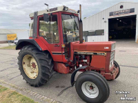 Tractor / Trekker International 745XL 2wd MARGE!