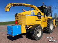 Veldhakselaar New Holland FX 60 Zelfrijdende Veldhakselaar + PU