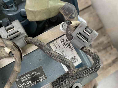 Motor Kubota V2403
