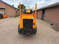 Shovel / Wiellader / Kniklader Giant D331 ST