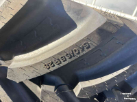 Wielen, Banden, Velgen & Afstandsringen BKT 540/65R28  Agrimax RT657 Nieuw