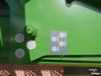 Ploegen Amazone Tyrok 400 8 schar