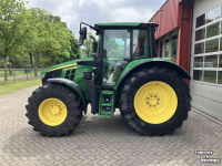 Tractor / Trekker John Deere 6090M