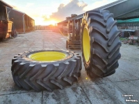 Wielen, Banden, Velgen & Afstandsringen Bridgestone Bridgestone 710/75R42 VT-Tractor, Demo-set