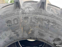 Wielen, Banden, Velgen & Afstandsringen Dneproshina Agropower 800/65R32