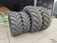 Wielen, Banden, Velgen & Afstandsringen Trelleborg 540/65R30 en 650/65R42 TM800. Demo-set!