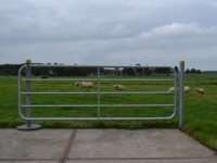 Overige weidebouwmachines en toebehoren Qmac Hekwerk paal / Landhek paal / Weidehek paal / Sluitpaal