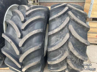 Wielen, Banden, Velgen & Afstandsringen Vredestein Traxion XXL 710/70R38 + 600/65R28