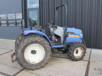 Compact tractor Iseki TH4335FSA (TH4) tuinbouwtrekker minitrekker minitractor dubbellucht