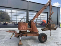 Overige bouwmachines, grondverzetmachines en toebehoren Bazzoli Landbouwkraan , getrokken kraan