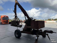 Overige bouwmachines, grondverzetmachines en toebehoren Bazzoli Landbouwkraan , getrokken kraan