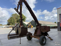 Overige bouwmachines, grondverzetmachines en toebehoren Bazzoli Landbouwkraan , getrokken kraan
