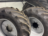 Wielen, Banden, Velgen & Afstandsringen Trelleborg TRELLEBORG VF 520/60R28 cpl wielen