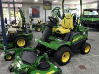 Zitmaaier John Deere 1550