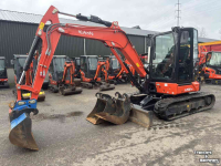 Mini-graver / Mini-graafmachine Kubota U56-5