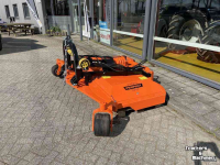 Weidebloter Perfect RF-300 cirkelmaaier met zwenkarm