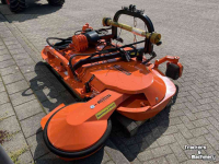 Weidebloter Perfect RF-300 cirkelmaaier met zwenkarm
